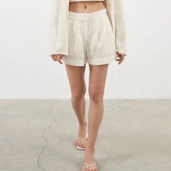 The Handloom Los Angeles Lush Short High Waisted Ivory Cotton Made in Turkey S - Picture 15 of 16